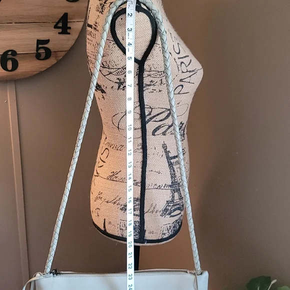 HOBO Daydream Leather Crossbody Bag - Picture 13 of 13